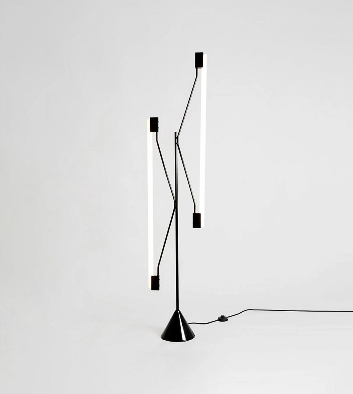 Lampadaire 2 Tubes 2 Lampadaire 2 Tubes – Image 2