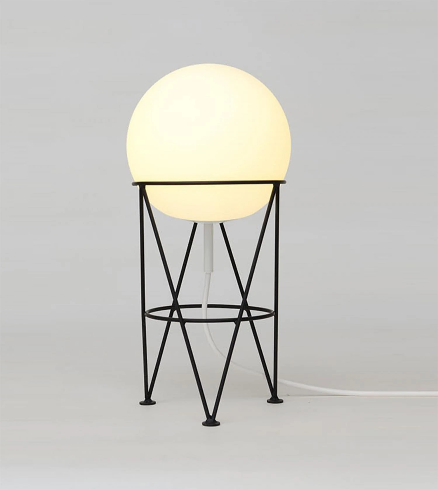 Lampe à Poser Structure And Globe 1 Lampe à Poser Structure And Globe